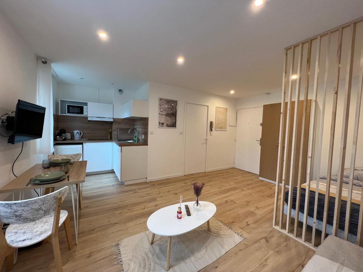 Apartamento Le Petit Sauveur - Studio & Parking Toulouse Exterior foto