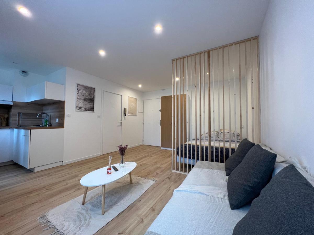 Apartamento Le Petit Sauveur - Studio & Parking Toulouse Exterior foto